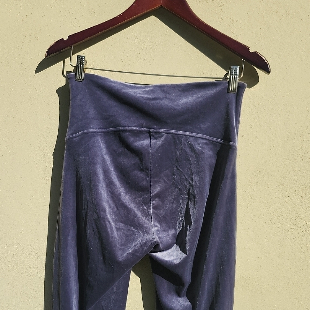 SPANX Grey Velvet Leggings - Picture 6 of 7